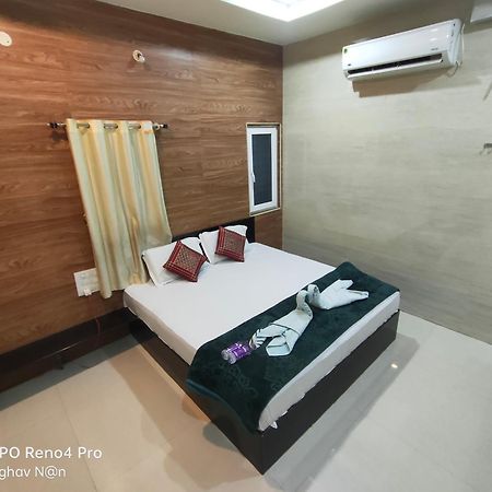Kamala Sadana Lodge Mādhavaram Zewnętrze zdjęcie