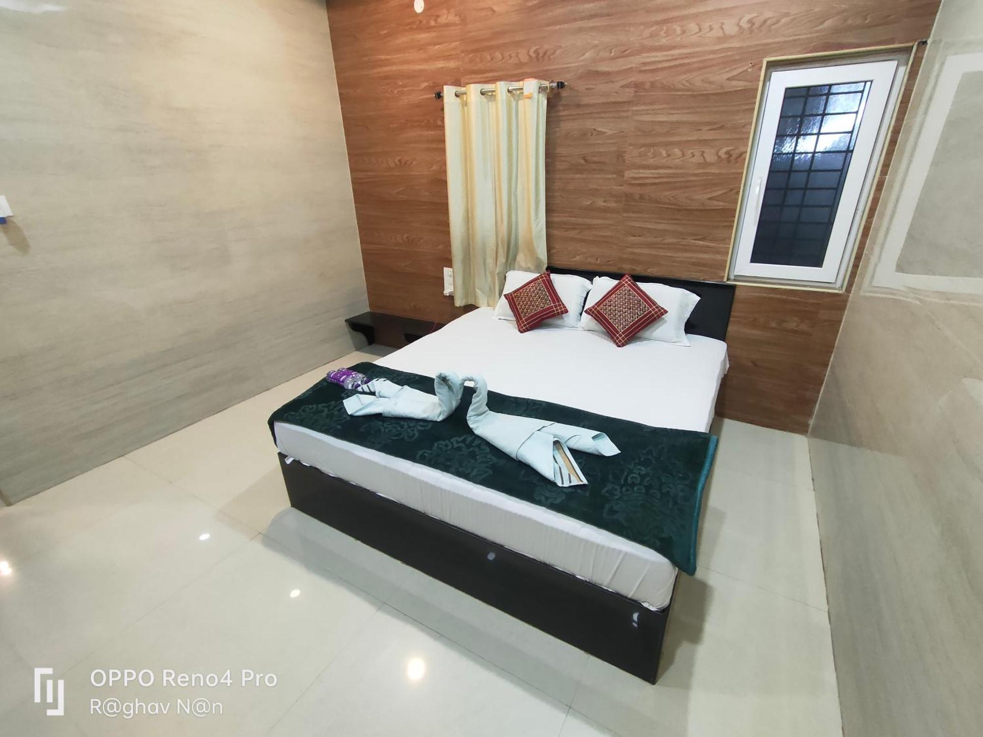 Kamala Sadana Lodge Mādhavaram Zewnętrze zdjęcie
