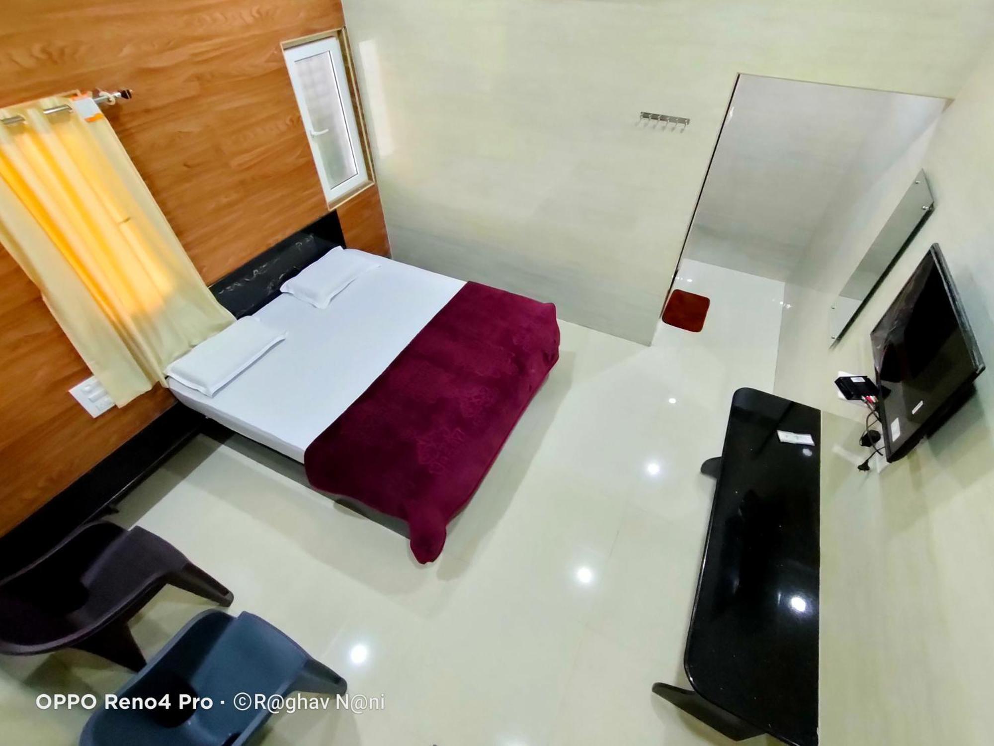 Kamala Sadana Lodge Mādhavaram Zewnętrze zdjęcie